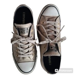 Converse All Stars Silver sneakers  Men's 5 Women's 7‎